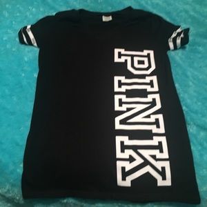 Victoria Secret PINK t-shirt. Excellent condition.
